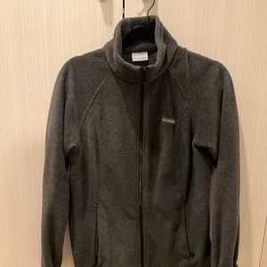 COLUMBIA fleece jacket